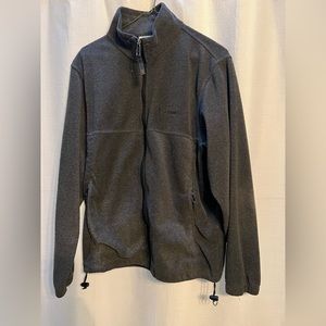 Men’s M Columbia Fleece. Zip Up. Charcoal Gray. Excellent used condition.
